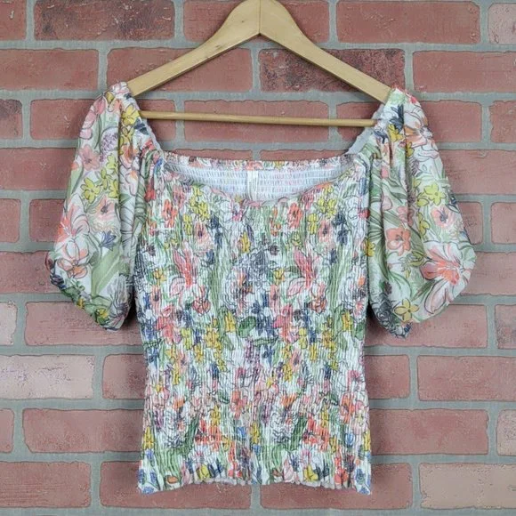 Anthropologie Floral Aurelia Smocked Top - Picture 2 of 12
